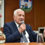 Václav Klaus gratuloval Miroslavu Šafaříkovi