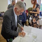 Kniha 80 let elektrotechniky v Trutnově