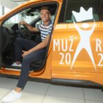 Muž roku 2022 získal Škodu Karoq Sportline z Autostylu Trutnov
