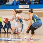 Basket, ŽBL: Trutnov - USK Praha 45:124