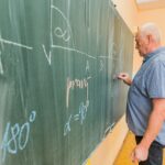 Zvláštní cena za mimořádný přínos školství pro Zdeňka Géce