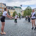 Cirk-UFF: průvod z náměstí k Uffu
