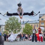 Cirk-UFF: průvod z náměstí k Uffu