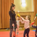 Cirkusová školička CZirkidz: první lekce v Národním domě v Trutnově