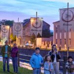 Dračí slavnosti - večerní průvod