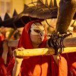 Dračí slavnosti - večerní průvod