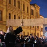 Dračí slavnosti - večerní průvod