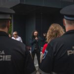 Odhalení sochy Nákup vozu v Autostylu