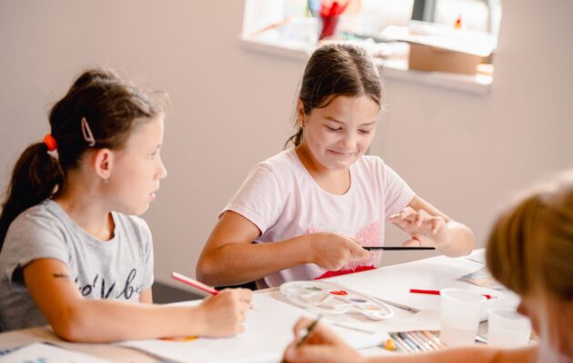 Děti zaujala výtvarná témata a uchvátily prostory EPO1