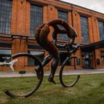 FOTO: V EPO1 pokřtili katalog Jízdy, fotografka vyprávěla o Tour de France