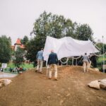 Odhalení sochy Jízda Veroniky Psotkové v Trutnově