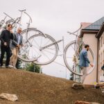 Odhalení sochy Jízda Veroniky Psotkové v Trutnově