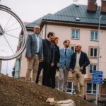 Odhalení sochy Jízda Veroniky Psotkové v Trutnově