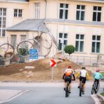 Odhalení sochy Jízda Veroniky Psotkové v Trutnově