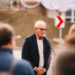 Odhalení sochy Jízda Veroniky Psotkové v Trutnově