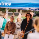 Odhalení sochy Jízda Veroniky Psotkové v Trutnově