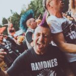 Druhý den punkového festivalu Pod Parou na Bojišti