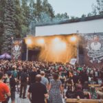 Druhý den punkového festivalu Pod Parou na Bojišti