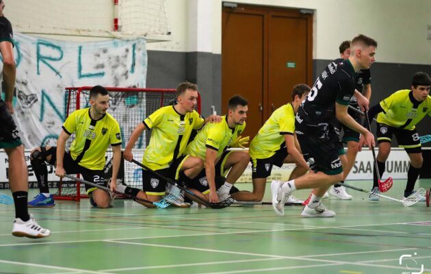 Trutnovští florbalisté na hegemona soutěže nestačili