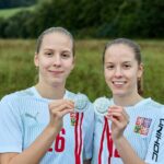 Florbalistky Radka a Simona Korbelářovy