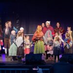 Folklorní soubor Hadářek při rozsvícení vánočního stromu v Trutnově