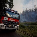Královéhradečtí hasiči pomáhají v boji s ohněm v Českém Švýcarsku