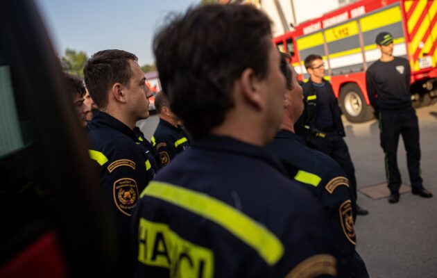 Hasiči z hradeckého kraje pomohou s následky povodní na Moravě