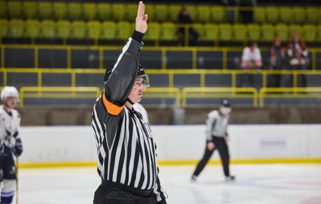Krajská hokejová liga, 1. utkání o 9. místo: Trutnov - Lanškroun (3:7)
