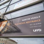 Plechová abstrakce fotografa Martina Veselého
