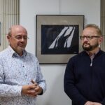 V křivkách, výstava polských a českých fotografů
