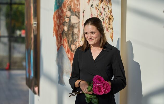 Malířka Bodzewicz do sebe vpíjí mraky myšlenek a potichu hledá svůj chrám