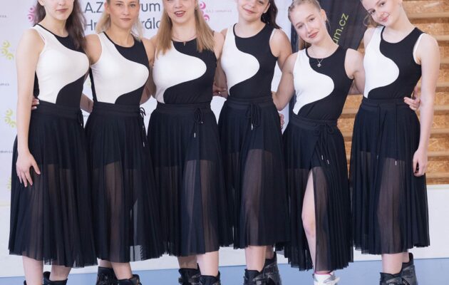 Jumpit Trutnov na soutěži v Kangoo jumpingu v Hradci Králové