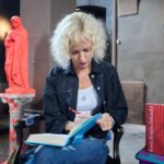 Karin Krajčo Babinská, kostelnice a spisovatelka