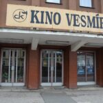 Kino Vesmír z historie po současnost