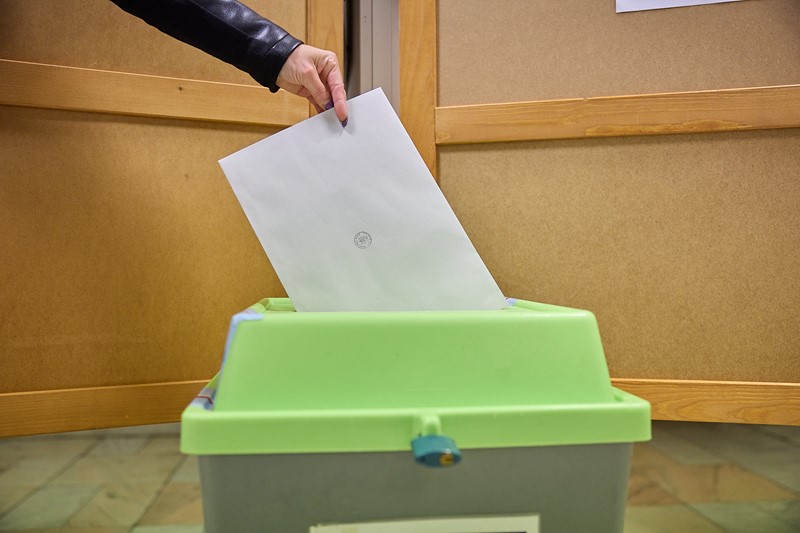 Do voleb v hradeckém kraji registrováno 19 subjektů