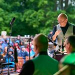 Koncert Orchestru Karla Vlacha s Václavem Noidem Bártou na hradu Pecka
