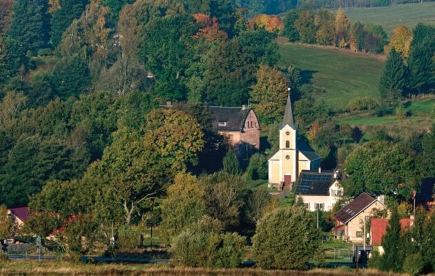 Autoři z trutnovského archivu pokřtí svou novou knihu zvanou Královec
