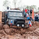 Průvod s přehlídkou zemědělských strojů a samohybů