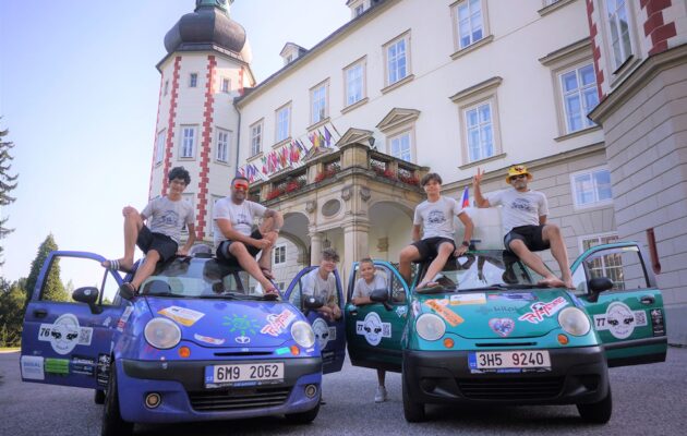 Automobilová expedice Matizem kolem republiky