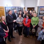 Vernisáž výstavy Trutnovsko na starých fotografiích a pohlednicích (1)