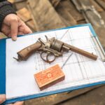 Nález historických zbraní při rekonstrukci soudu v Trutnově