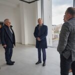Polský velvyslanec Gniazdowski na návštěvě v Trutnově