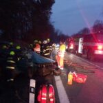 Ranní nehoda kamionu, dodávky a auta u Střítěže
