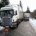 Nehody na zasněžených a kluzkých silnicích