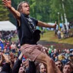 OEF 2022 čtvrteční deštivý večer