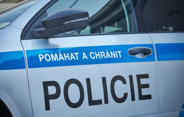 Zloděj, co sám volal na policii. Řidič zinscenoval krádež kamionu