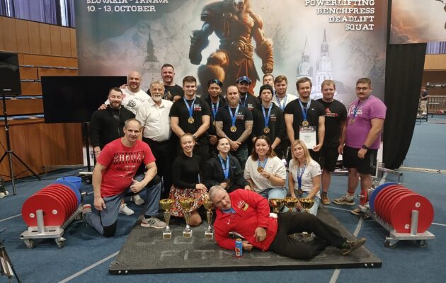 Trutnováci dovezli z mistrovství světa šestnáct titulů a šest rekordů