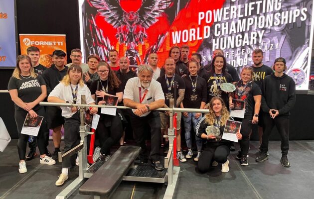 Trutnováci na mistrovství světa v powerliftingu v Maďarsku