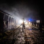 Požár ve Zlaté Olešnici, uhořelo 150 krav