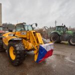 Protestní jízda zemědělců v Trutnově